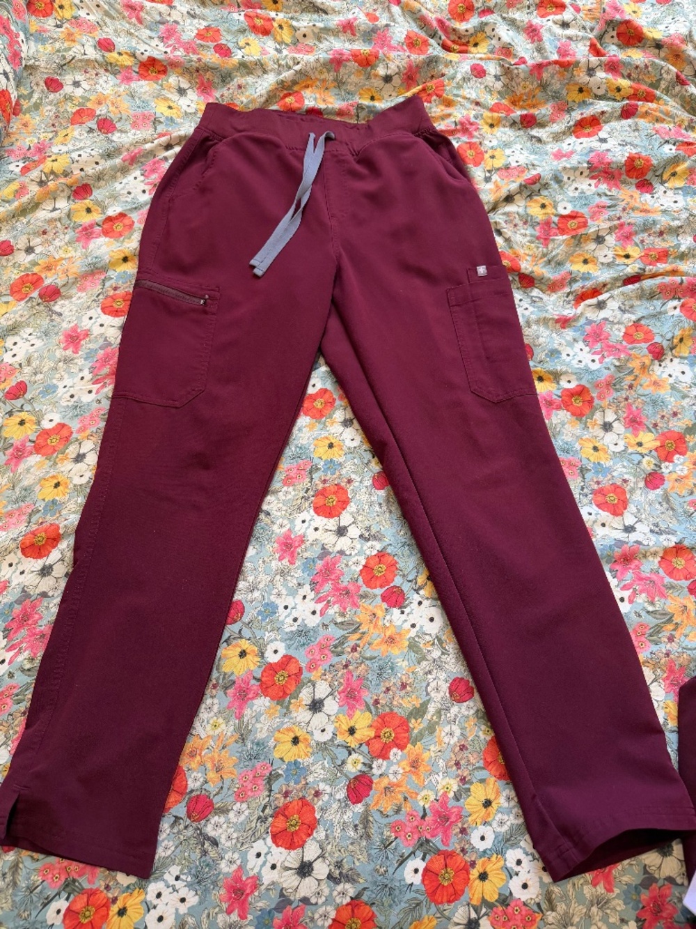 FIGS Burgundy Scrub Set Medium Top & Pants
